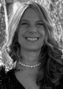 avatar for Paula Grosso